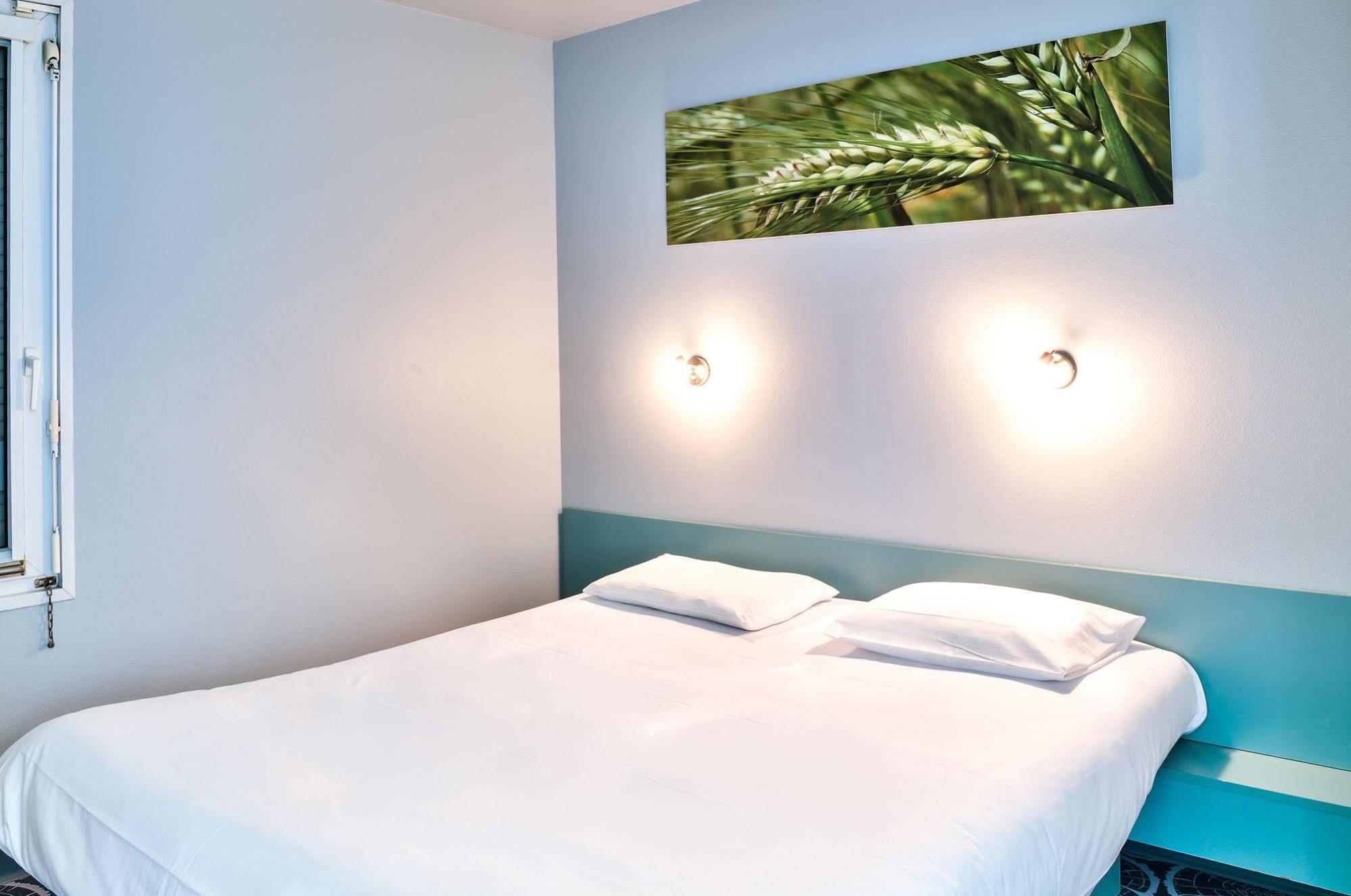 Brit Hotel Macon Nord Autoroute Du Soleil 外观 照片